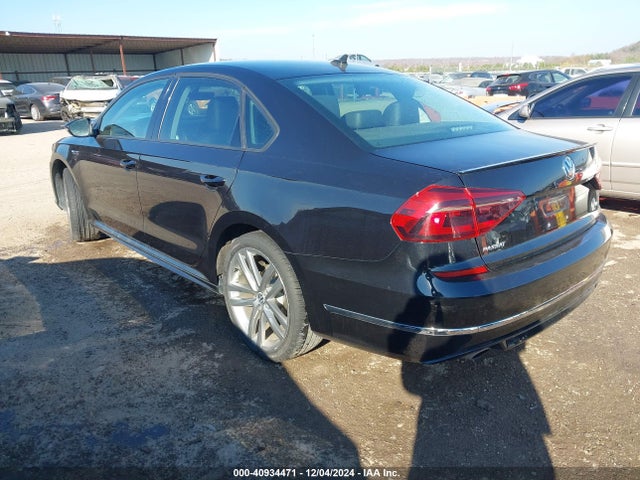 1VWAA7A30JC021351 Volkswagen Passat 2.0t R-line/2.0t S