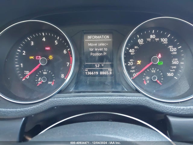 1VWAA7A30JC021351 Volkswagen Passat 2.0t R-line/2.0t S