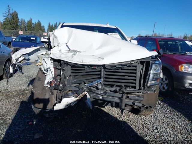 1GNSKHKC5KR388146 Chevrolet Suburban Lt