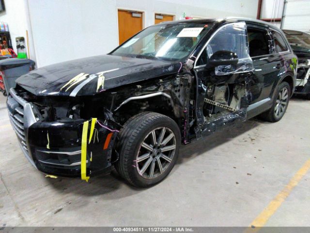 WA1LHAF73HD041706 Audi Q7 2.0t Premium