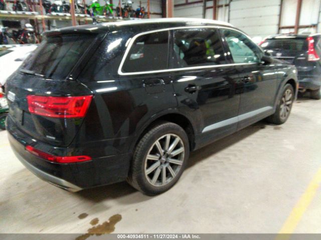 WA1LHAF73HD041706 Audi Q7 2.0t Premium