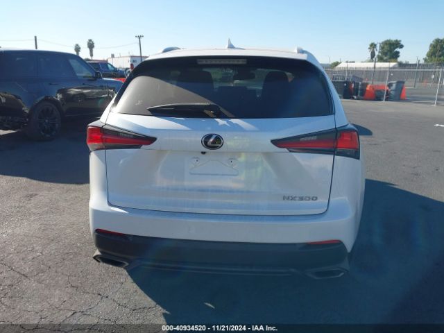 JTJYARBZXJ2104028 Lexus NX 300