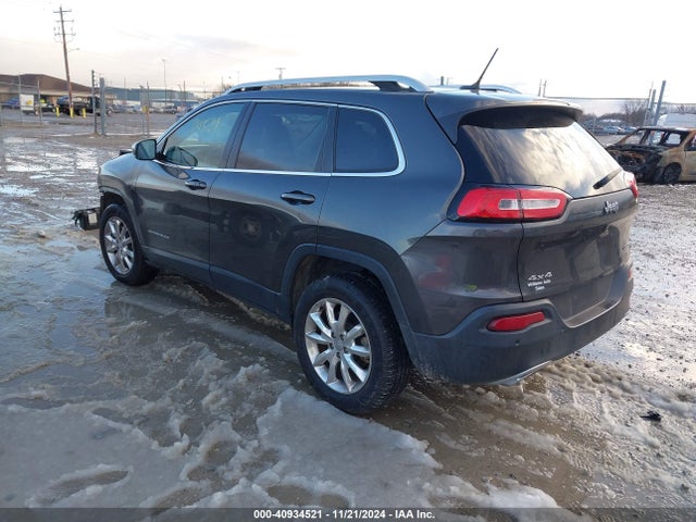1C4PJMDS6FW698327 Jeep Cherokee Limited