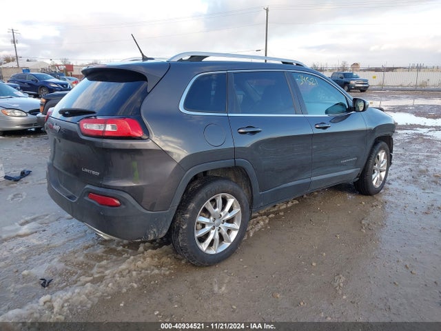 1C4PJMDS6FW698327 Jeep Cherokee Limited