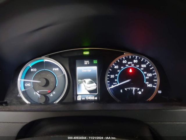 4T1BD1FK7GU188736 Toyota Camry Hybrid Le