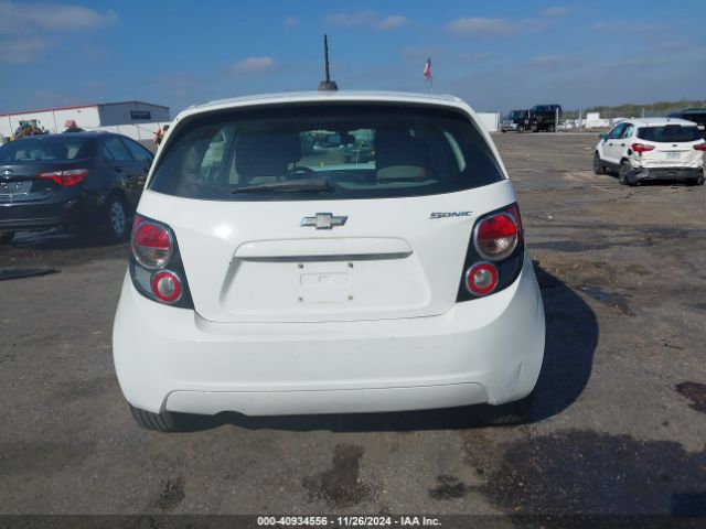 1G1JA6SH3G4111211 Chevrolet Sonic Ls Auto