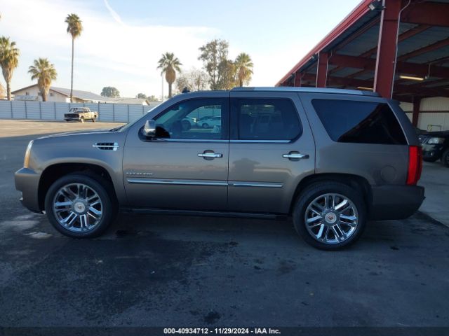 1GYS4DEF0ER242995 Cadillac Escalade Platinum