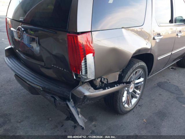 1GYS4DEF0ER242995 Cadillac Escalade Platinum