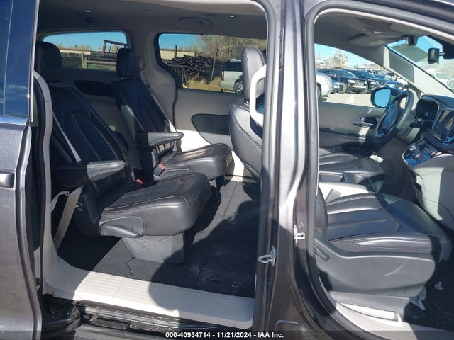 Chrysler Pacifica Touring L 2023 2C4RC1BG2PR586943 Image 8