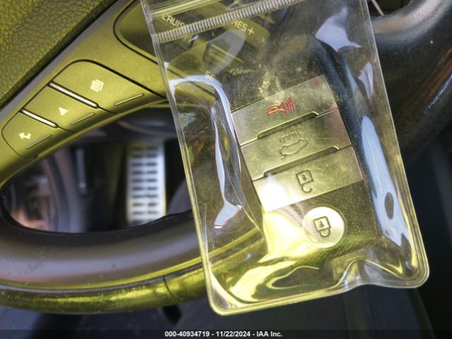 KNAFZ5A39G5636416 KIA FORTE SX