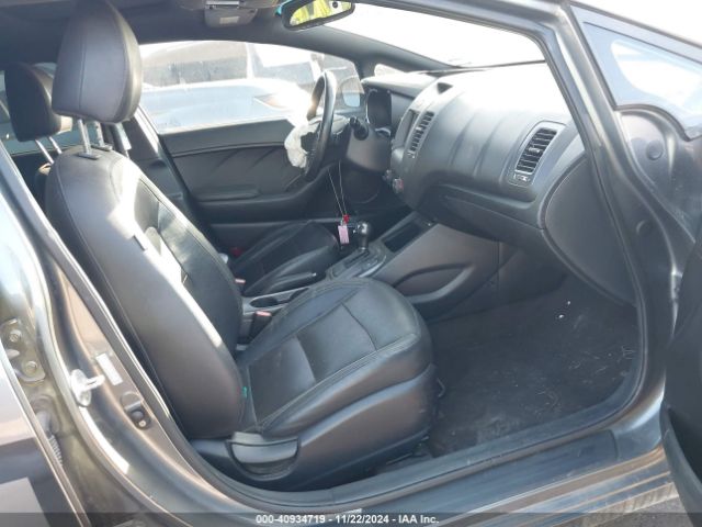 KNAFZ5A39G5636416 KIA FORTE SX