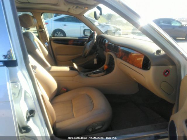 1998 JAGUAR XJ8 SAJHX6245WC815045 Photo 4