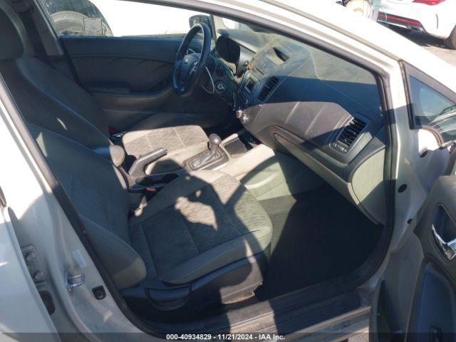 KNAFK4A68F5392667 KIA FORTE LX
