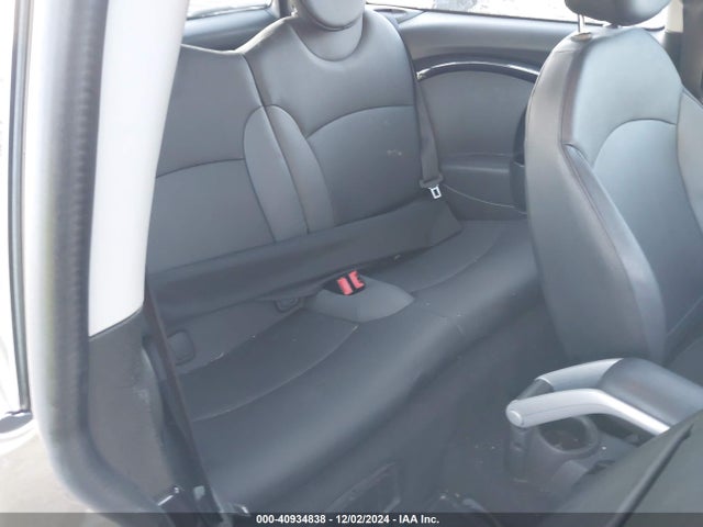 2010 MINI COOPER S CLUBMAN WMWMM3C53ATP94715 Photo 7