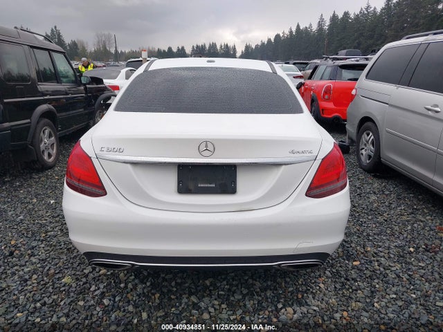55SWF8EB1KU299244 Mercedes-Benz C 300 4matic