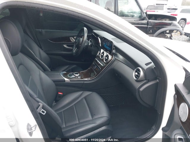 55SWF8EB1KU299244 Mercedes-Benz C 300 4matic