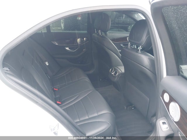 55SWF8EB1KU299244 Mercedes-Benz C 300 4matic