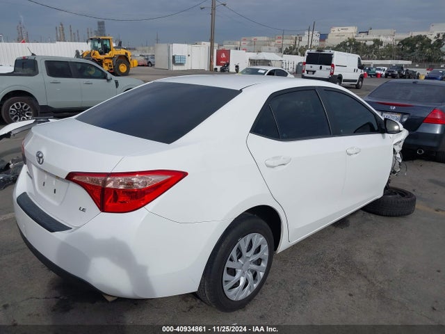 Toyota COROLLA LE 2017 5YFBURHEXHP687538 Image 4