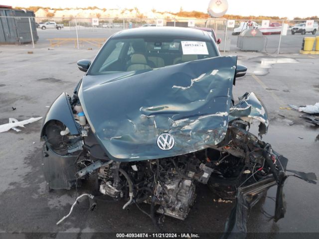 3VWFD7AT1JM707541 Volkswagen Beetle 2.0t Coast/2.0t S