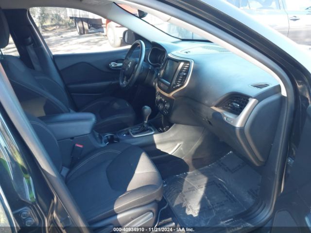 1C4PJLCSXGW233370 Jeep Cherokee Altitude