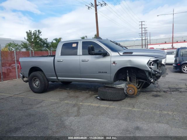 3C6UR5CL1KG596817 RAM 2500 Tradesman  4x4 6'4 Box
