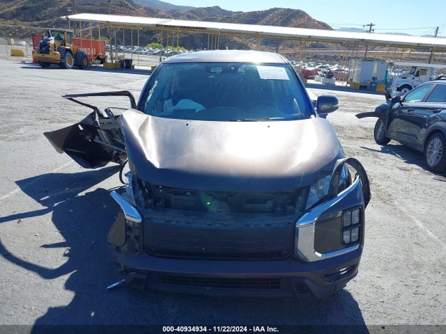 JA4AP4AUXLU016433 Mitsubishi Outlander Sport 2.0 Se