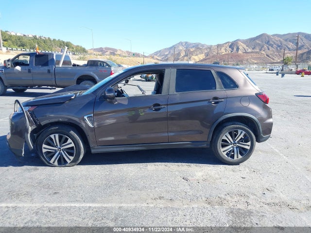 JA4AP4AUXLU016433 Mitsubishi Outlander Sport 2.0 Se