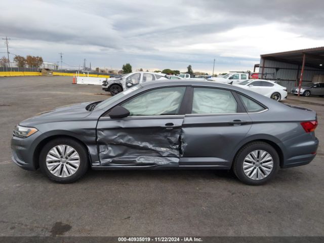 3VWN57BUXKM180794 Volkswagen Jetta 1.4t S