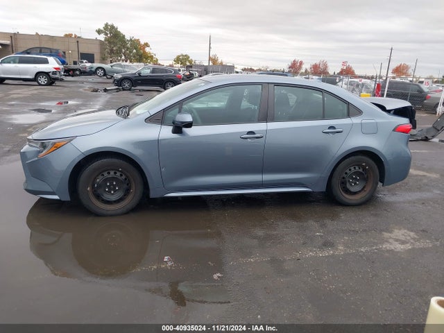 Toyota COROLLA LE 2022 5YFEPMAE6NP279874 Image 14
