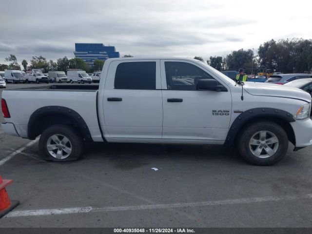 3C6RR7KT5HG574704 RAM 1500 Express  4x4 5'7 Box