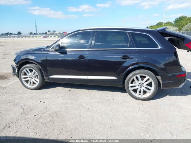 WA1VAAF72JD011793 Audi Q7 3.0t Premium