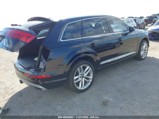 WA1VAAF72JD011793 Audi Q7 3.0t Premium