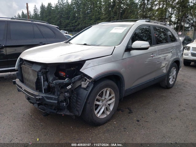 KIA SORENTO LX 2014 5XYKT4A60EG433362 Image 2