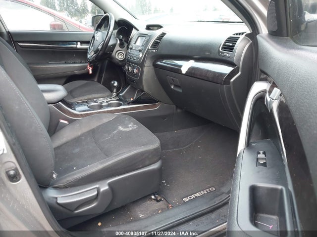 KIA SORENTO LX 2014 5XYKT4A60EG433362 Image 5