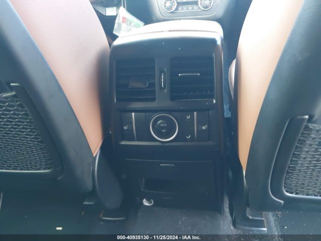 4JGDF6EE0HA838375 Mercedes-Benz Gls 450 4matic