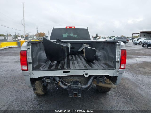 3C6UR5HL1JG367979 RAM 2500 Tradesman  4x4 8' Box