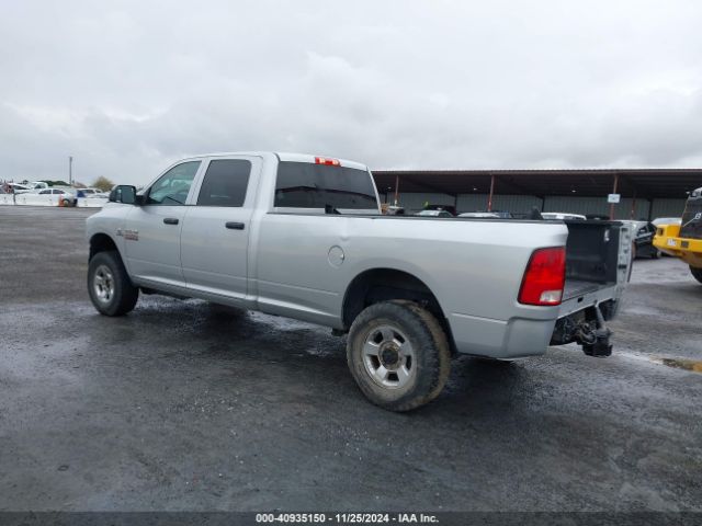 3C6UR5HL1JG367979 RAM 2500 Tradesman  4x4 8' Box