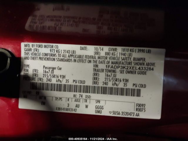 1FADP3K2XEL433284 Ford FOCUS SE