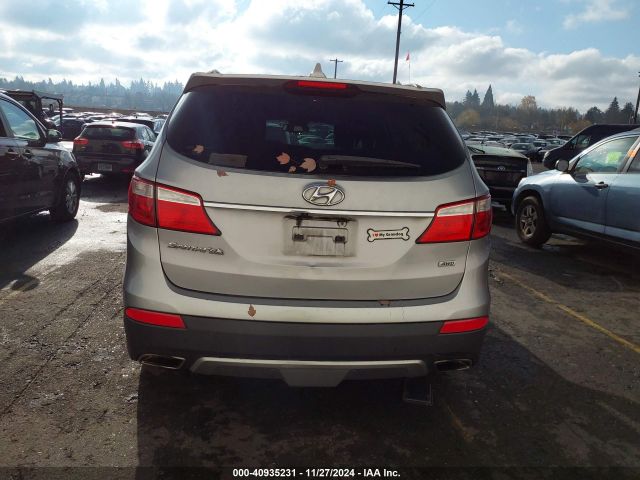 KM8SMDHF7GU158735 Hyundai Santa Fe Se