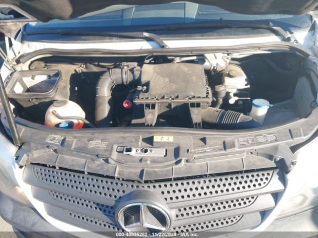 WD3PE7DDXGP262805 Mercedes-Benz Sprinter 2500 Normal Roof