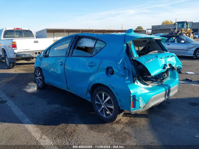 JTDKDTB38J1599327 Toyota Prius C One