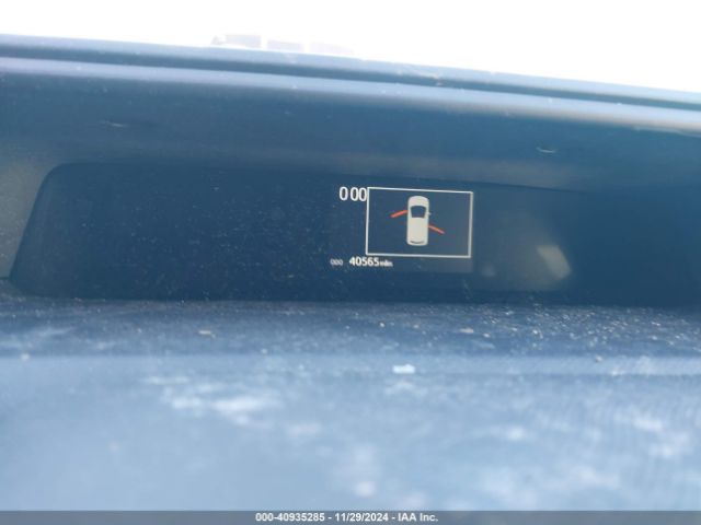 JTDKDTB38J1599327 Toyota Prius C One