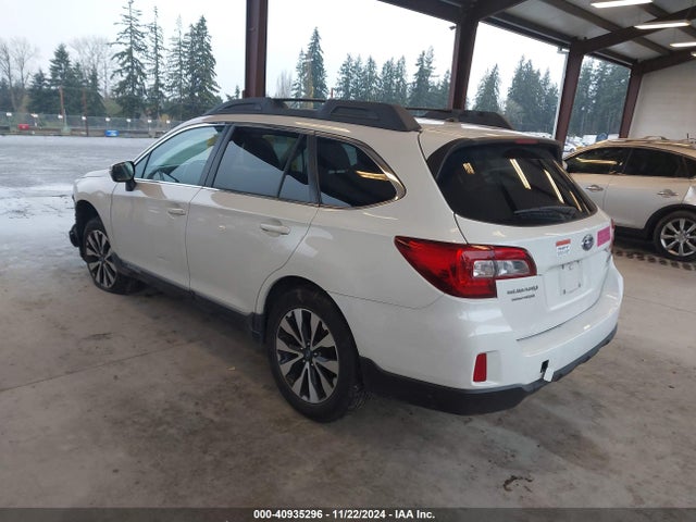 Subaru Outback 2.5i Limited 2015 4S4BSAJC5F3232825 Image 3