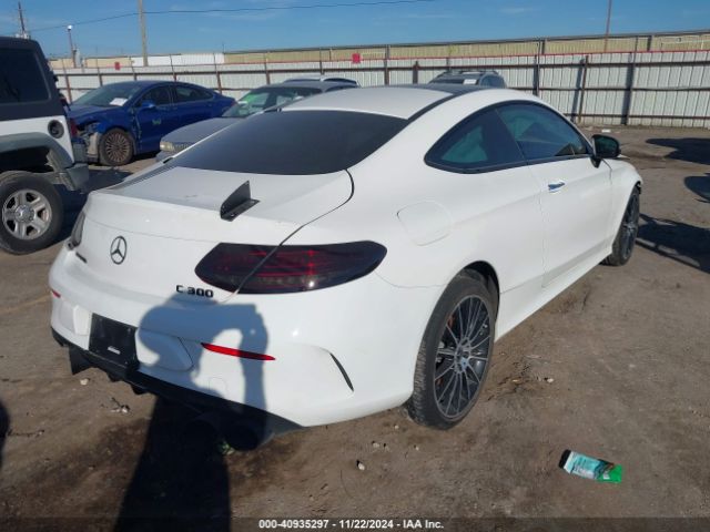 WDDWJ4JBXJF664759 Mercedes-Benz C 300