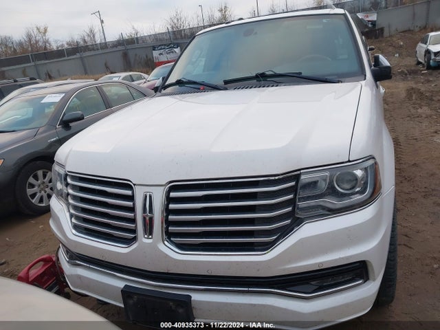 5LMJJ3JT8FEJ11721 Lincoln NAVIGATOR L