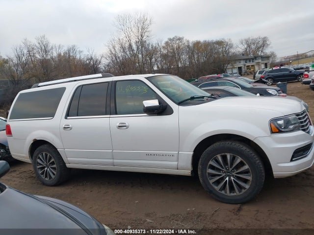 5LMJJ3JT8FEJ11721 Lincoln NAVIGATOR L