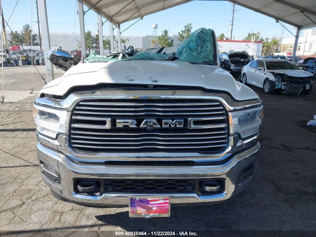 3C6UR5FLXMG624354 RAM 2500 Laramie  4x4 6'4 Box