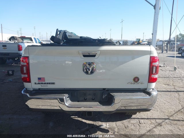 3C6UR5FLXMG624354 RAM 2500 Laramie  4x4 6'4 Box