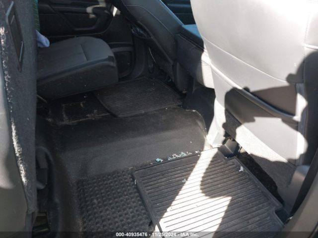 1N6BA1F36JN543951 Nissan Titan Xd S Diesel