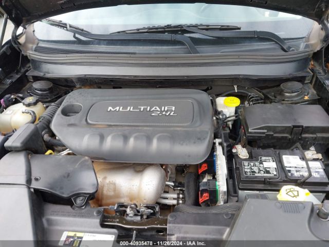 1C4PJLCB9HW668303 Jeep Cherokee Latitude Fwd